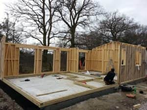 construction-of-a-mobile-log-cabin-with-cavity-wall (2)