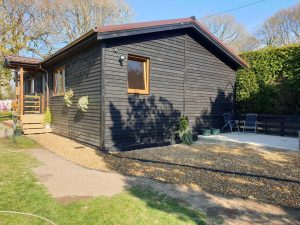 Mobile-home-with-cavity-wall