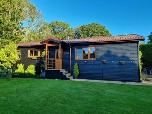 Mobile-home-with-cavity-wall (1)